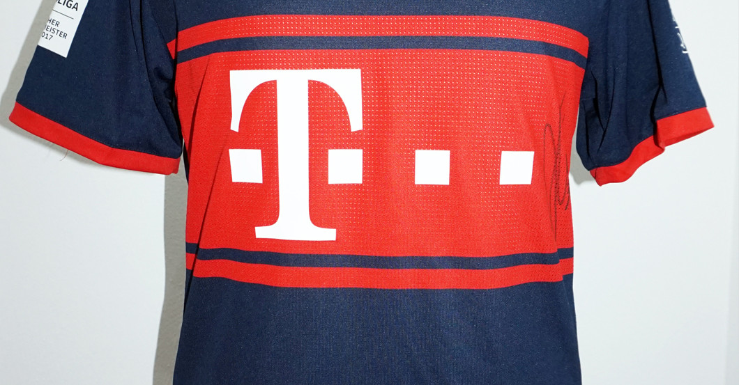 Kimmich Awaytrikot   Kimmich Awaytrikot