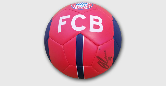 Kimmich FCB Ball   Kimmich FCB Ball