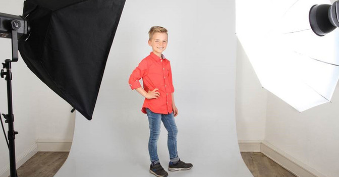 Kinder Model Shooting   Kinder Model Shooting