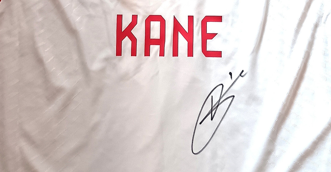 KiO Kane Trikot   KiO Kane Trikot