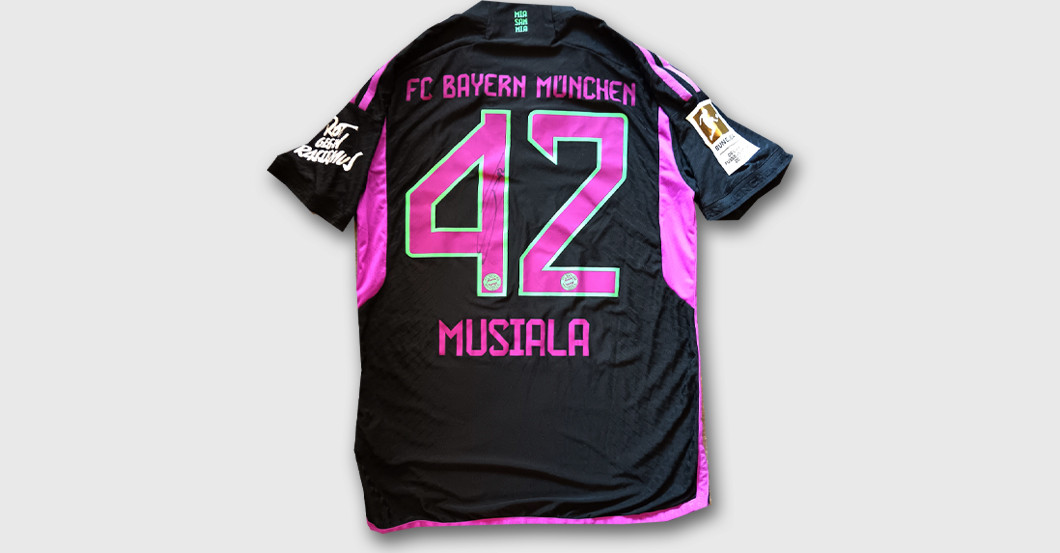  KiO Musialas Trikot 