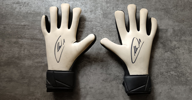 KiO Neuer Handschuhe   KiO Neuer Handschuhe