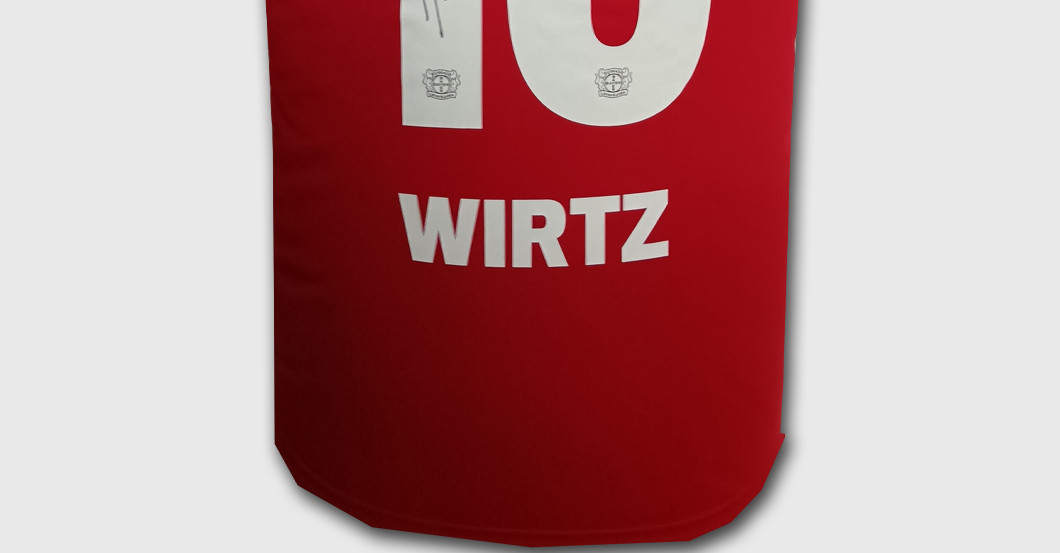 KIO Trikot von Wirtz    KIO Trikot von Wirtz