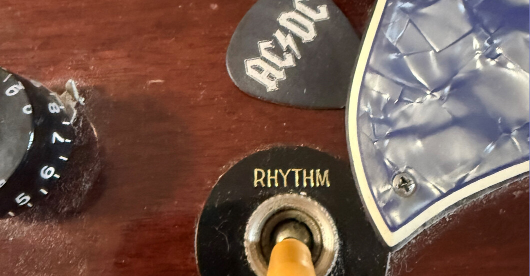  KL ACDC Gitarre 