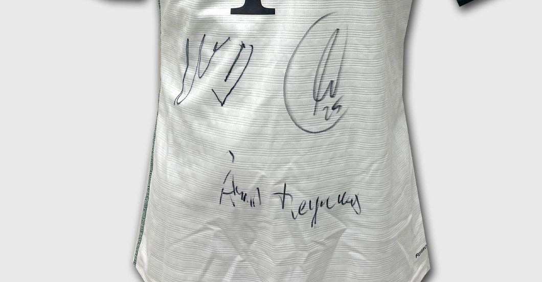 KL Müller Trikot signiert   KL Müller Trikot signiert