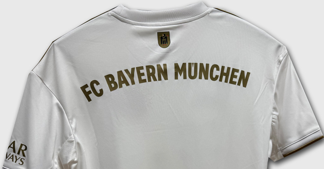 KL Trikot FC Bayern Gold    KL Trikot FC Bayern Gold