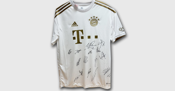 KL Trikot FC Bayern Gold    KL Trikot FC Bayern Gold