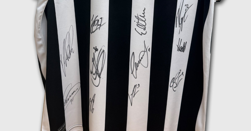 KL Trikot Newcastle   KL Trikot Newcastle