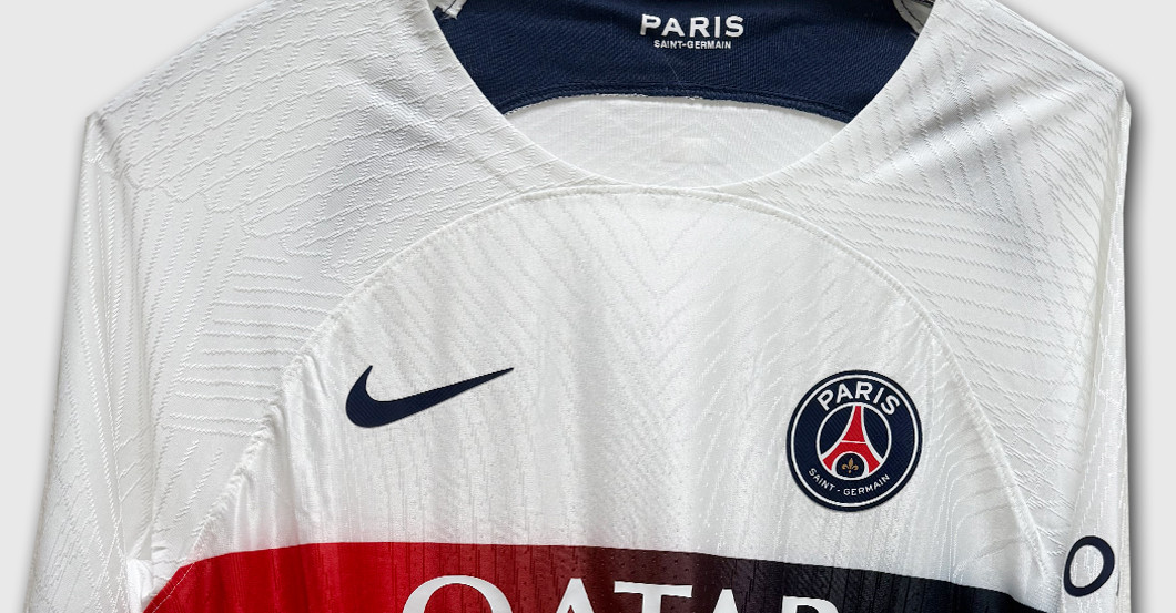 KL Trikot Paris   KL Trikot Paris
