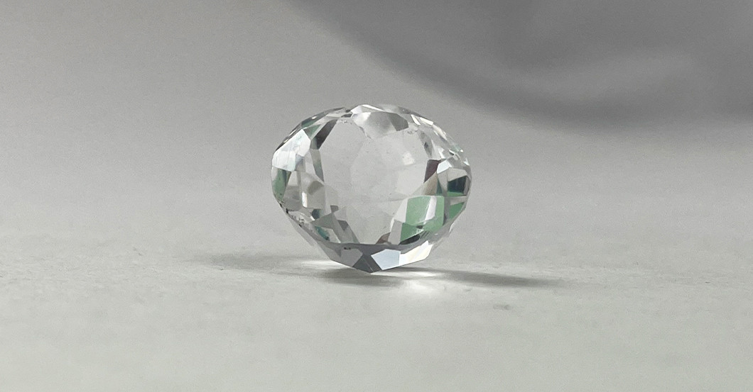 Klarer Bergkristall rund   Klarer Bergkristall rund