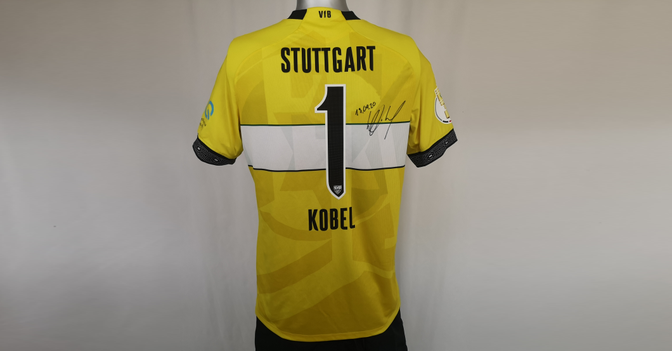 Kobel Pokal signiert   Kobel Pokal signiert