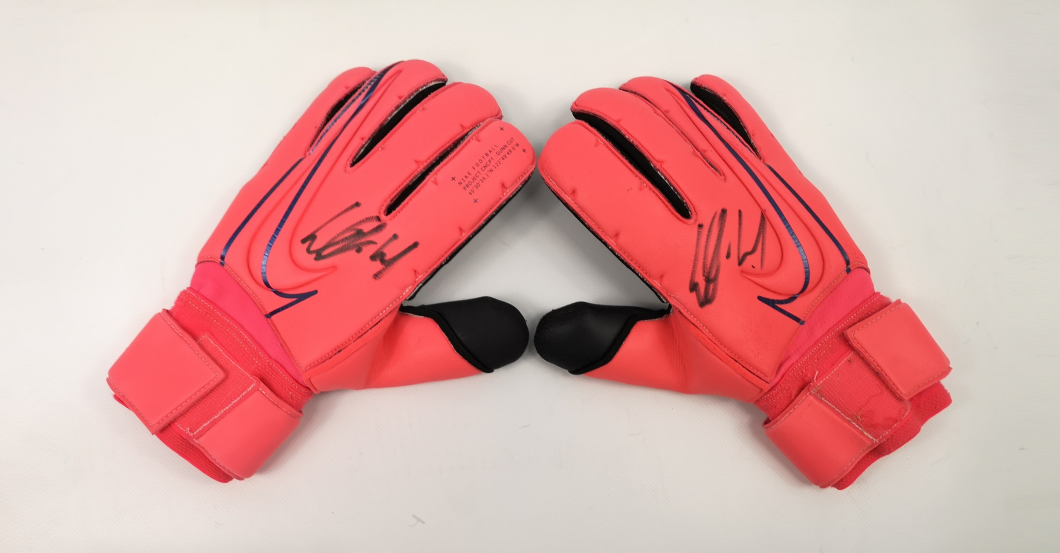 Kobels Handschuhe   Kobels Handschuhe