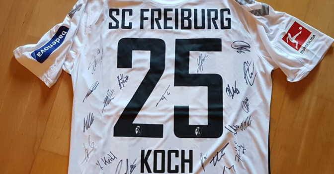 Koch Freiburg signiert   Koch Freiburg signiert