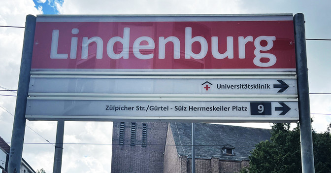 Köln Haltestellenschild   Köln Haltestellenschild