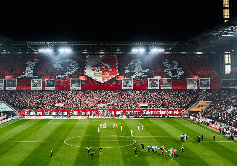 Köln Polaroid Hennes    Köln Polaroid Hennes