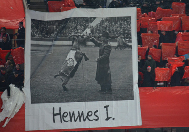 Köln Polaroid Hennes    Köln Polaroid Hennes