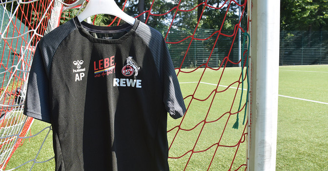 Köln Trainershirt Pawlak   Köln Trainershirt Pawlak