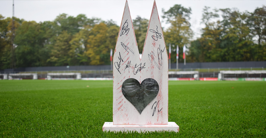 Kölner Dom signiert   Kölner Dom signiert