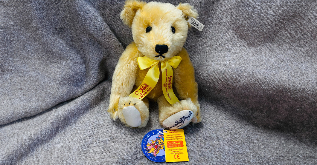 KP Steiff Disneyland   KP Steiff Disneyland