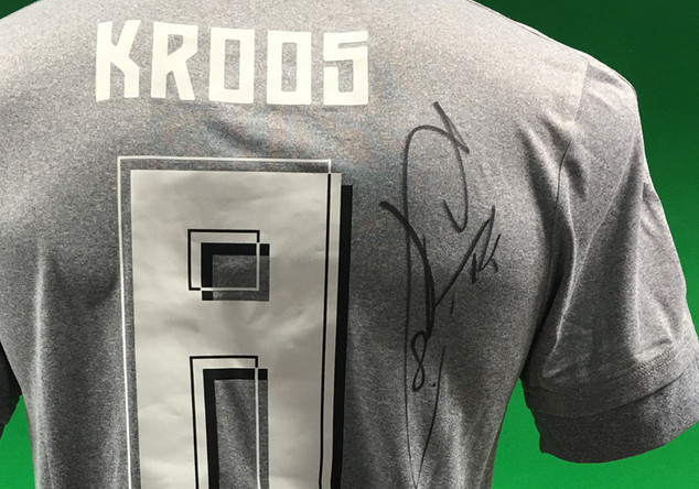 Kroos Real Auswärtstrikot   Kroos Real Auswärtstrikot