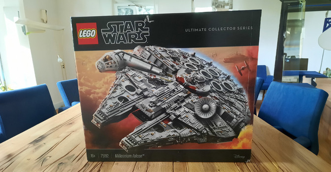 KS Millennium Falcon   KS Millennium Falcon