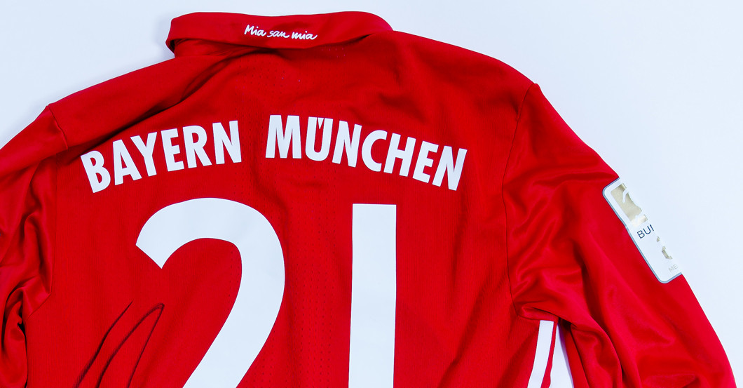  Lahms getragenes Trikot 