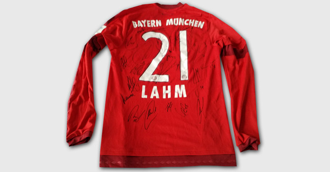  Lahms signiertes Trikot 