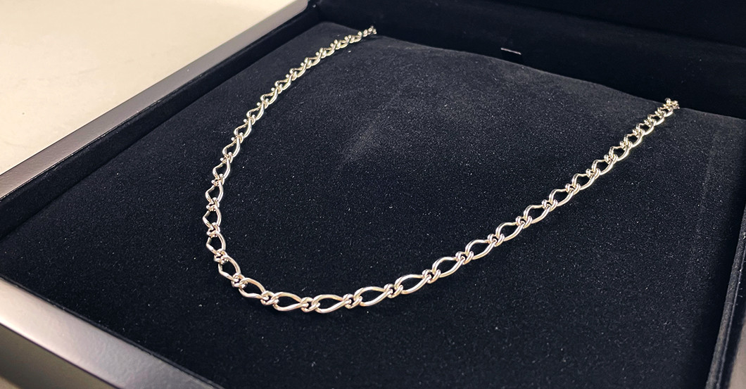 Lange Silberkette   Lange Silberkette