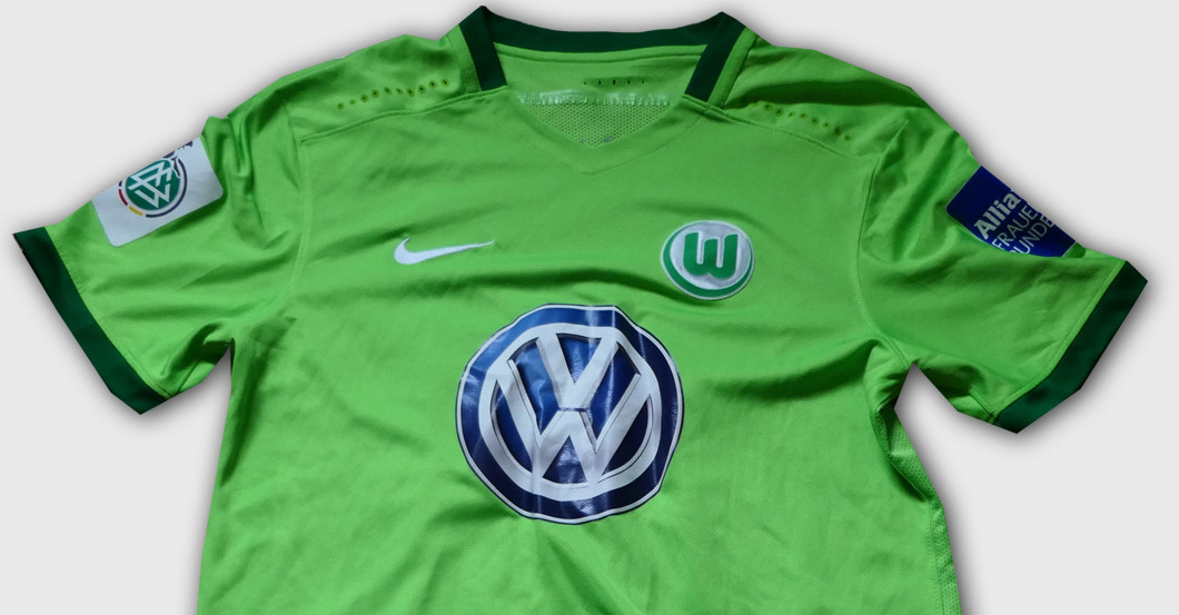 Lara Dickenmann Trikot   Lara Dickenmann Trikot