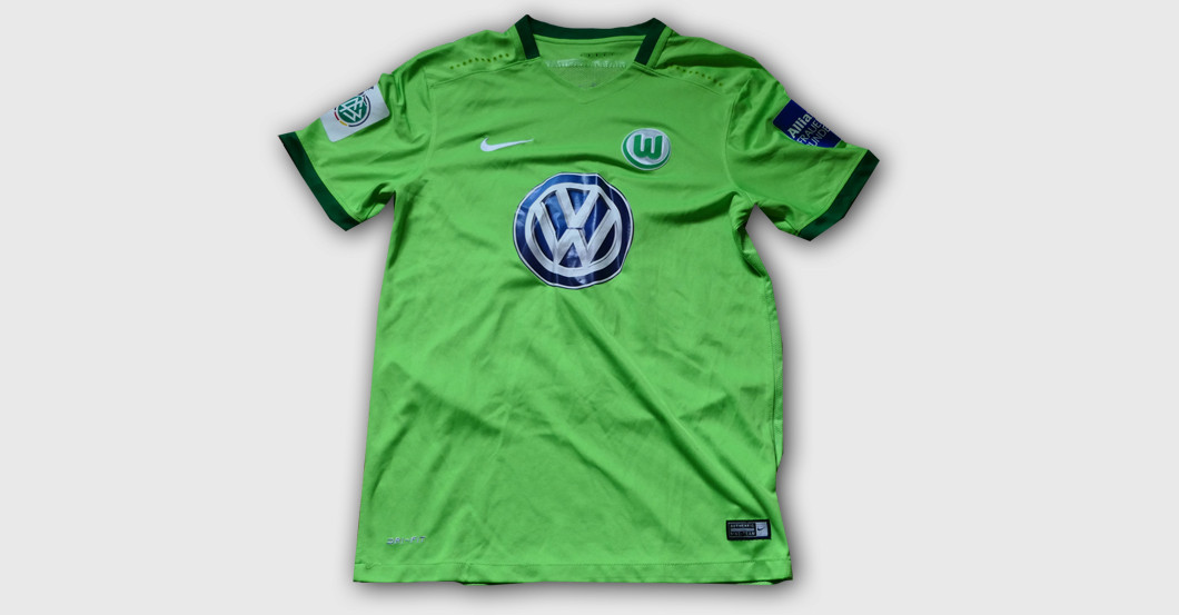 Lara Dickenmann Trikot   Lara Dickenmann Trikot