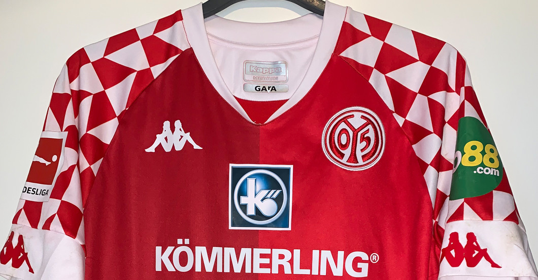 Latza Mainz Trikot   Latza Mainz Trikot