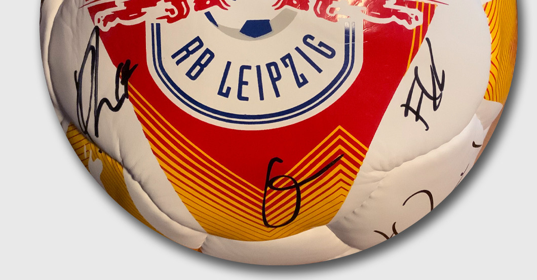  Leipzig signiert Ball 