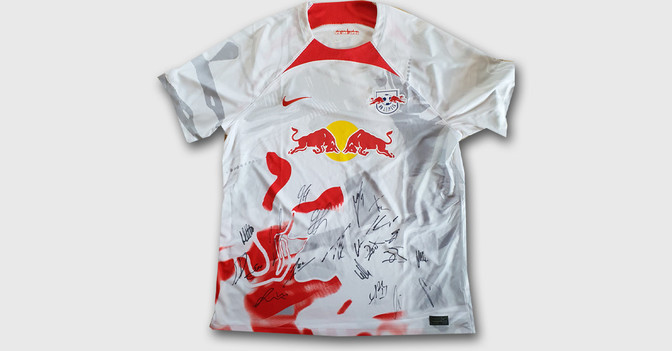 Leipzig Trikot signiert   Leipzig Trikot signiert