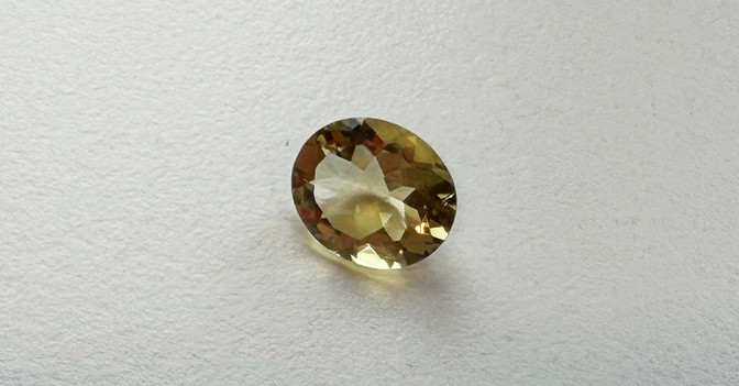  Lemon-Citrin oval 585 