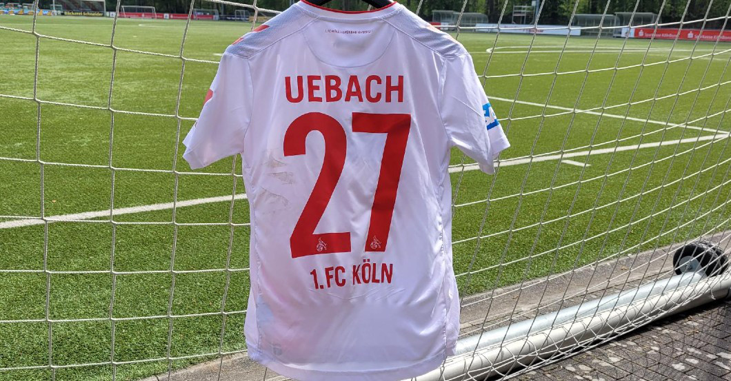  Lena Uebach Trikot 