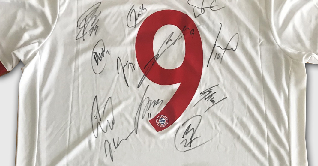 Lewandowskis CL Trikot   Lewandowskis CL Trikot