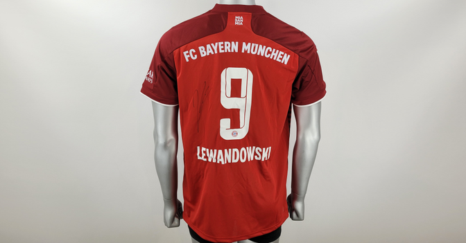  Lewandowskis Trikot FCB  