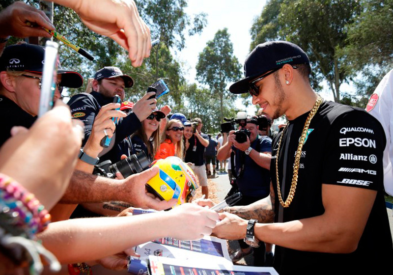 Lewis Hamilton treffen   Lewis Hamilton treffen