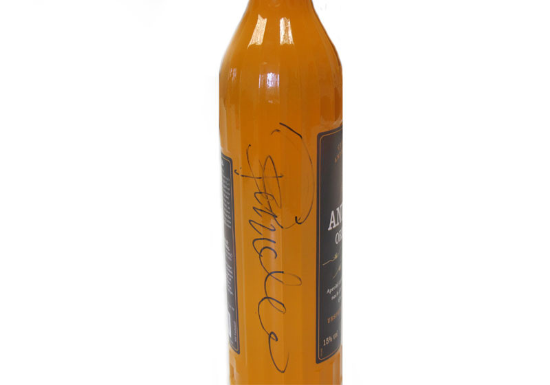 Likör von Pamela Anderson   Likör von Pamela Anderson