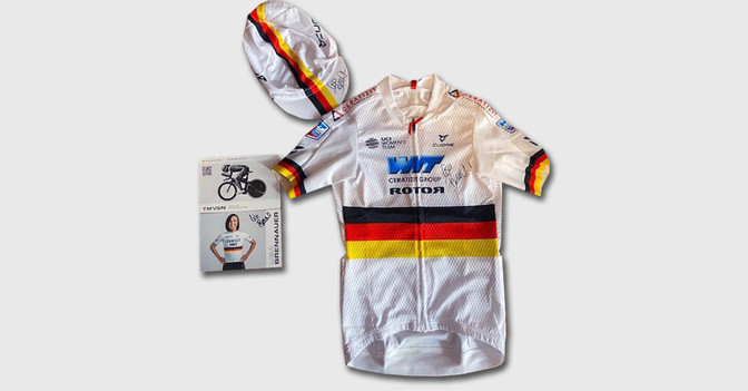  Lisa Brennauer Paket 