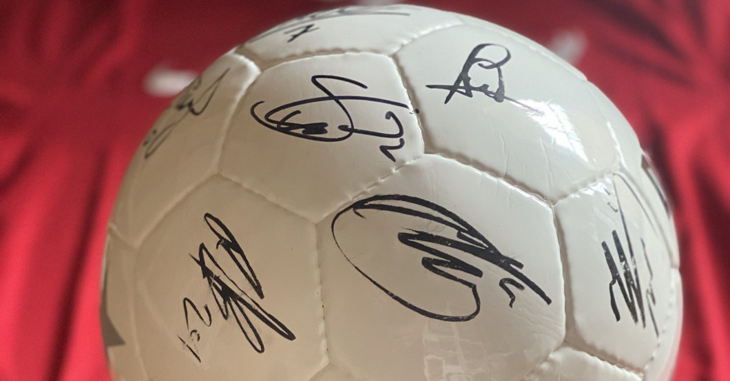  Liverpool Ball Trikot 