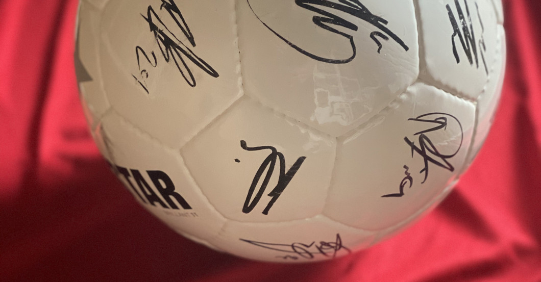  Liverpool Ball Trikot 