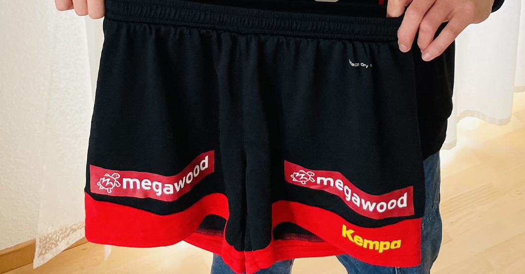  Luisa Schulze Outfit rot 