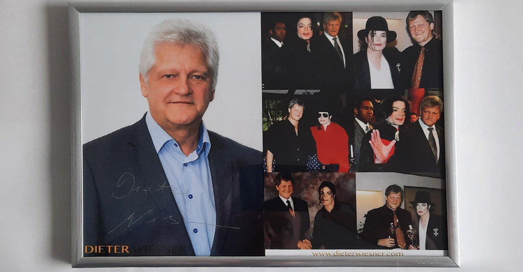 Lyrics Smooth Criminal    Lyrics Smooth Criminal