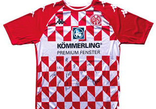  Mainz Heimtrikot teamsig 