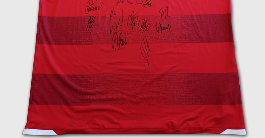  Mainz Trikot teamsigniert 