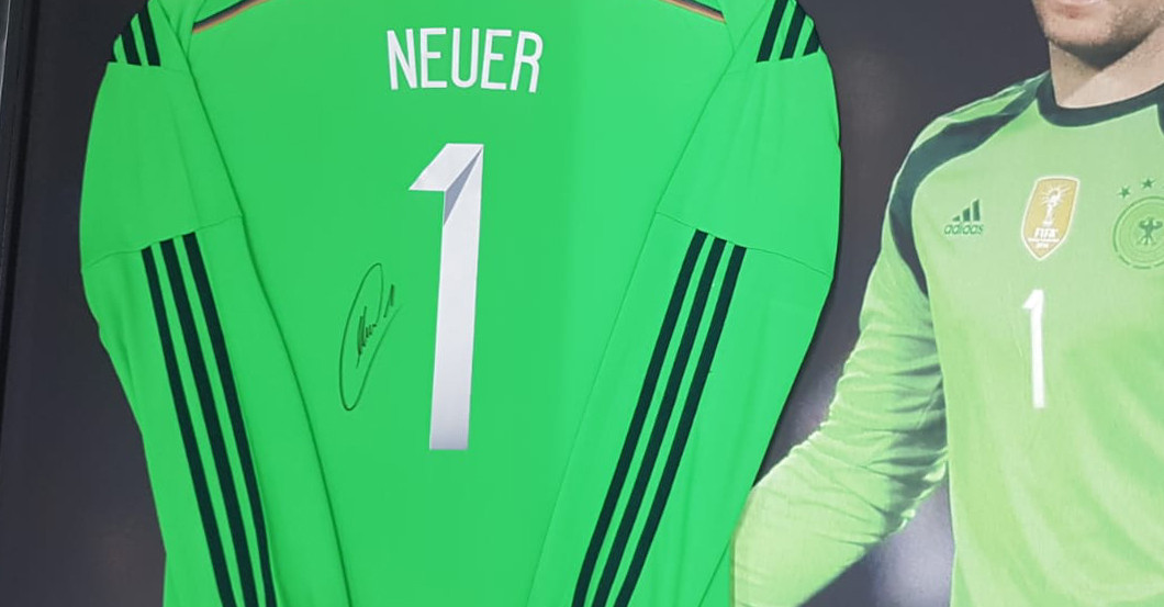  Manuel Neuer Rahmen 