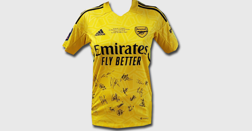  Manuela Zinsberger Trikot 