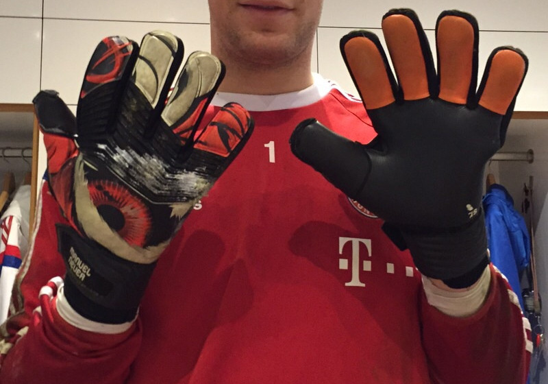  Manuels Torwarthandschuhe 