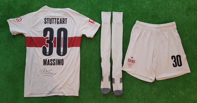  Massimo Sonderoutfit 